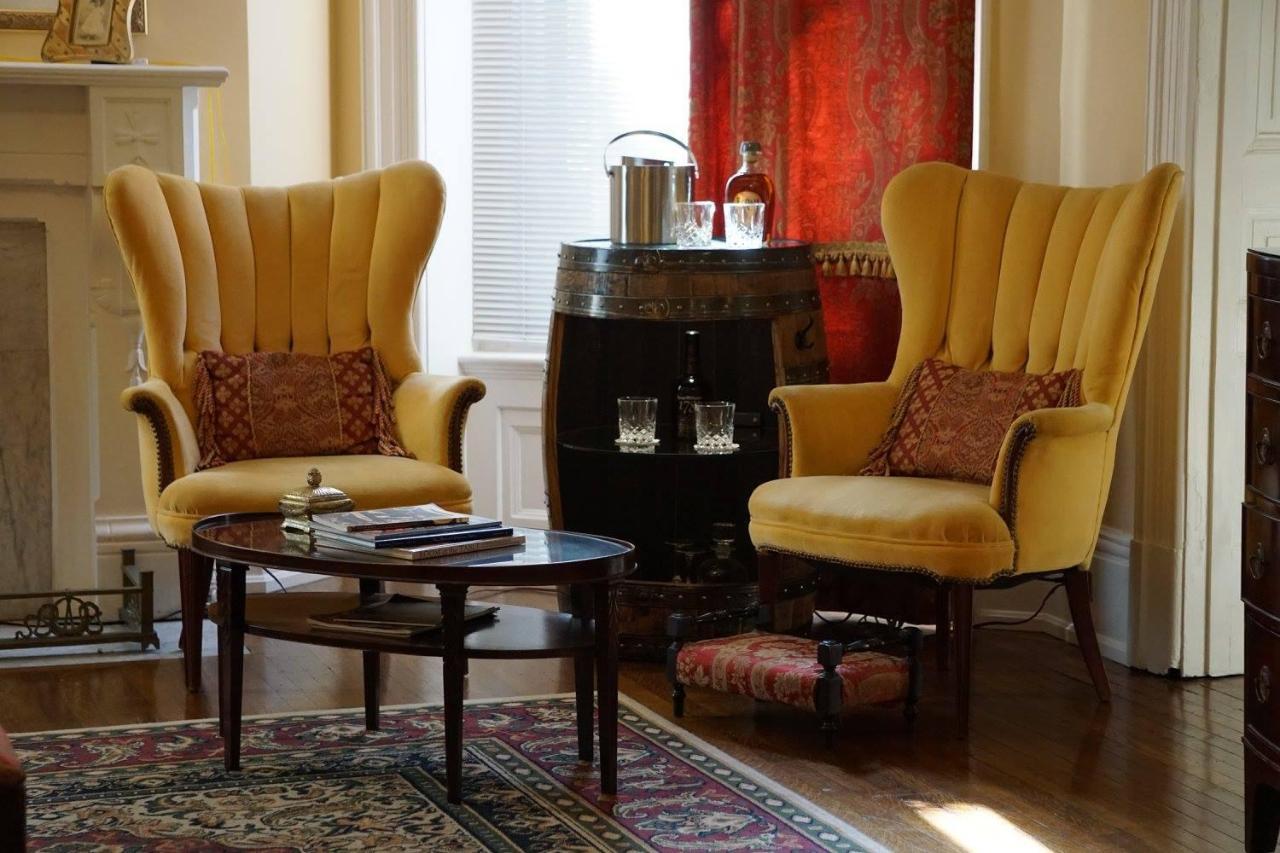 Louisville Bourbon Inn Luaran gambar